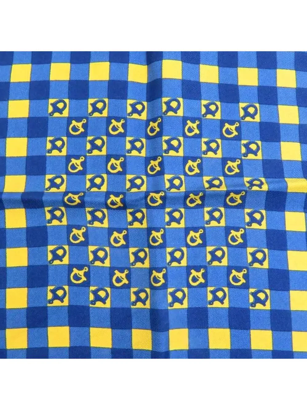 Auth Gucci Handkerchief Scarf #293949G83B
